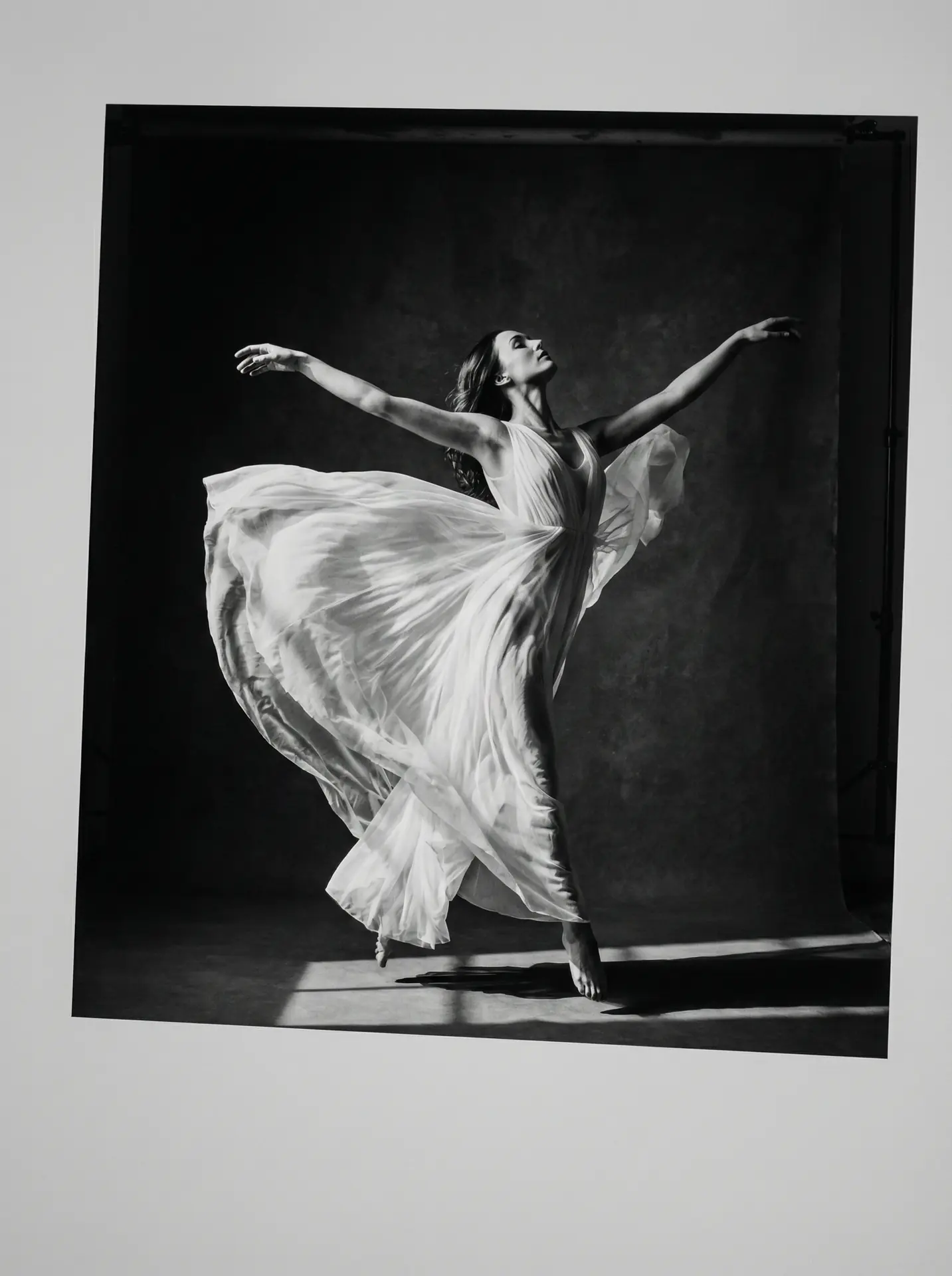 我爱搞 精选 - 黑白舞者艺术人像摄影